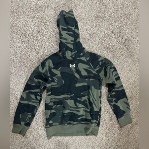 Under Armour kids Green and Black Camo Hoodie
